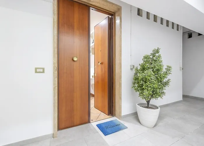 Apartment Vatican With Private Patio Near San Pietro