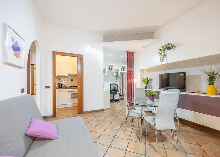 Vatican With Private Patio Near San Pietro Apartment Rom